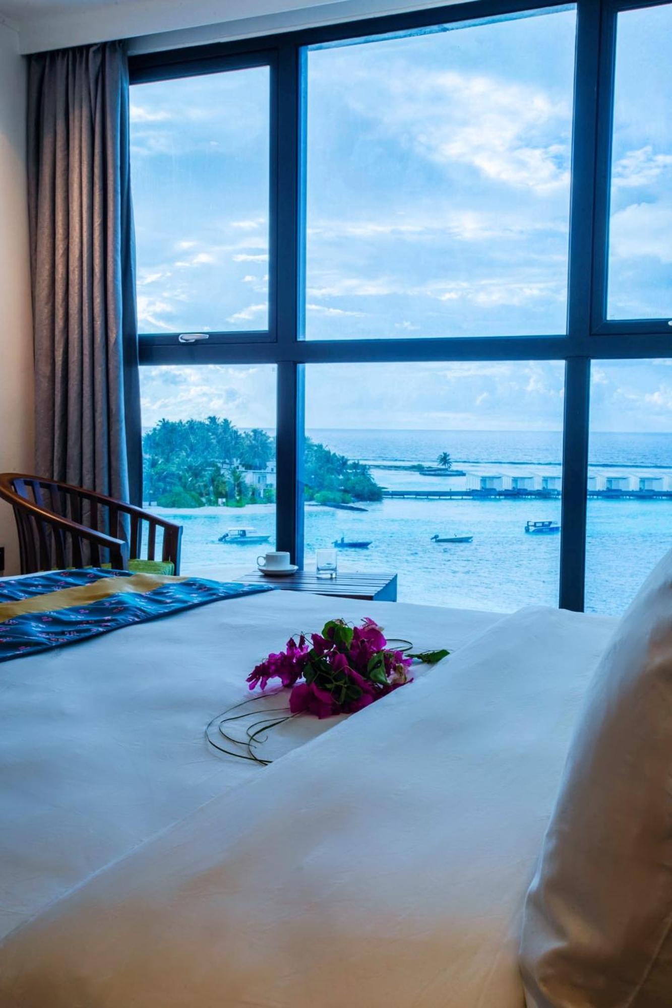 Beach Hotel Guraidhoo Eksteriør billede