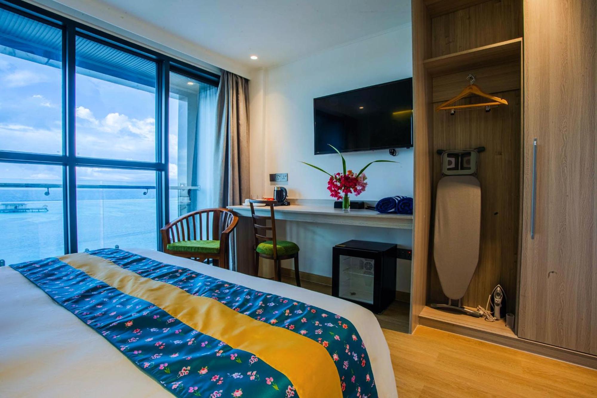 Beach Hotel Guraidhoo Eksteriør billede